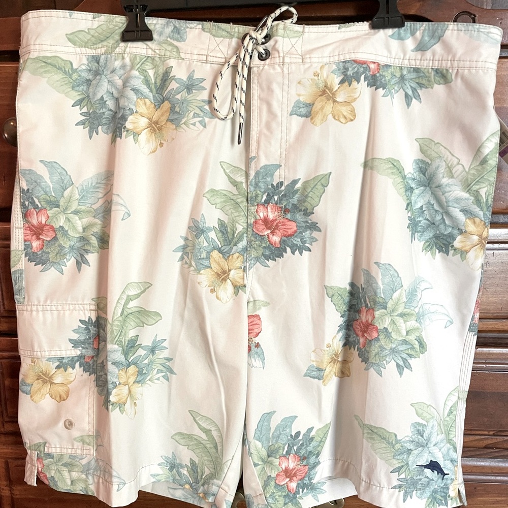 NWT Tommy Bahama Swim Trunks